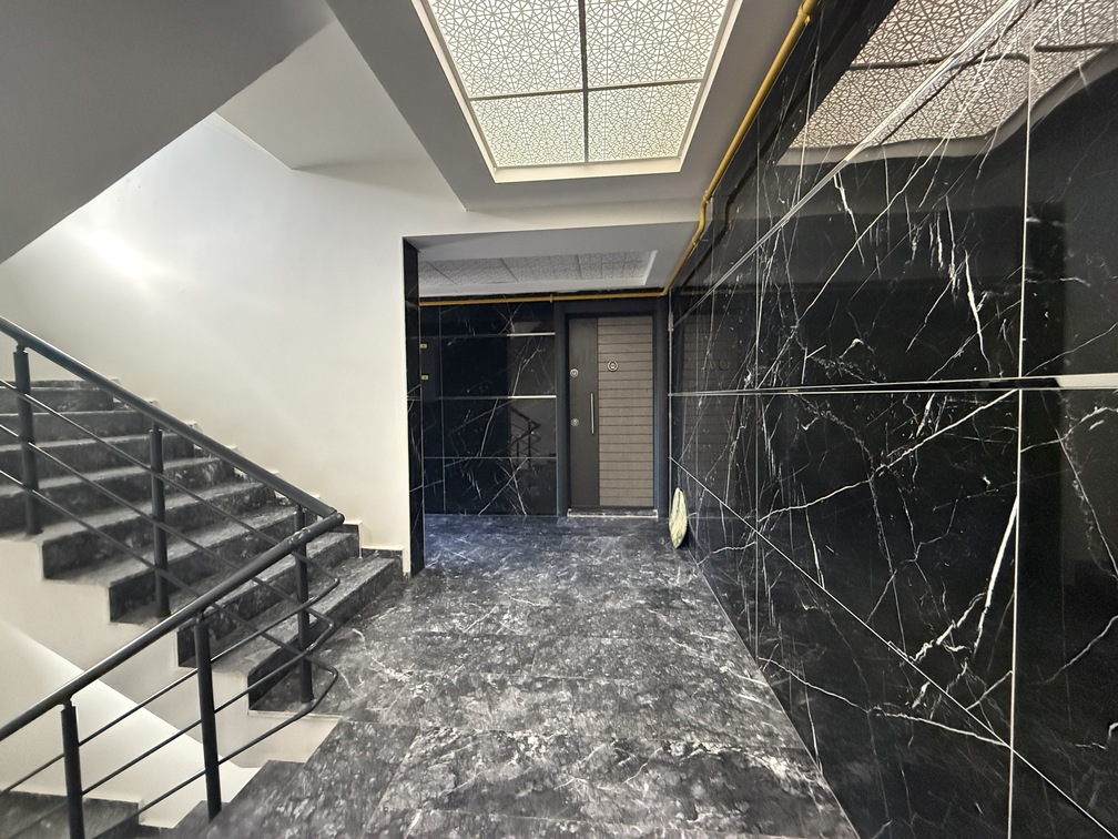 Satılık Ofis 2+0 Daire