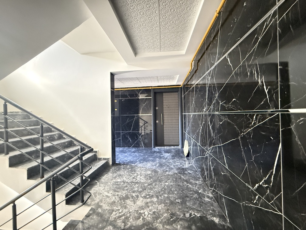 Satılık Ofis 2+0 Daire