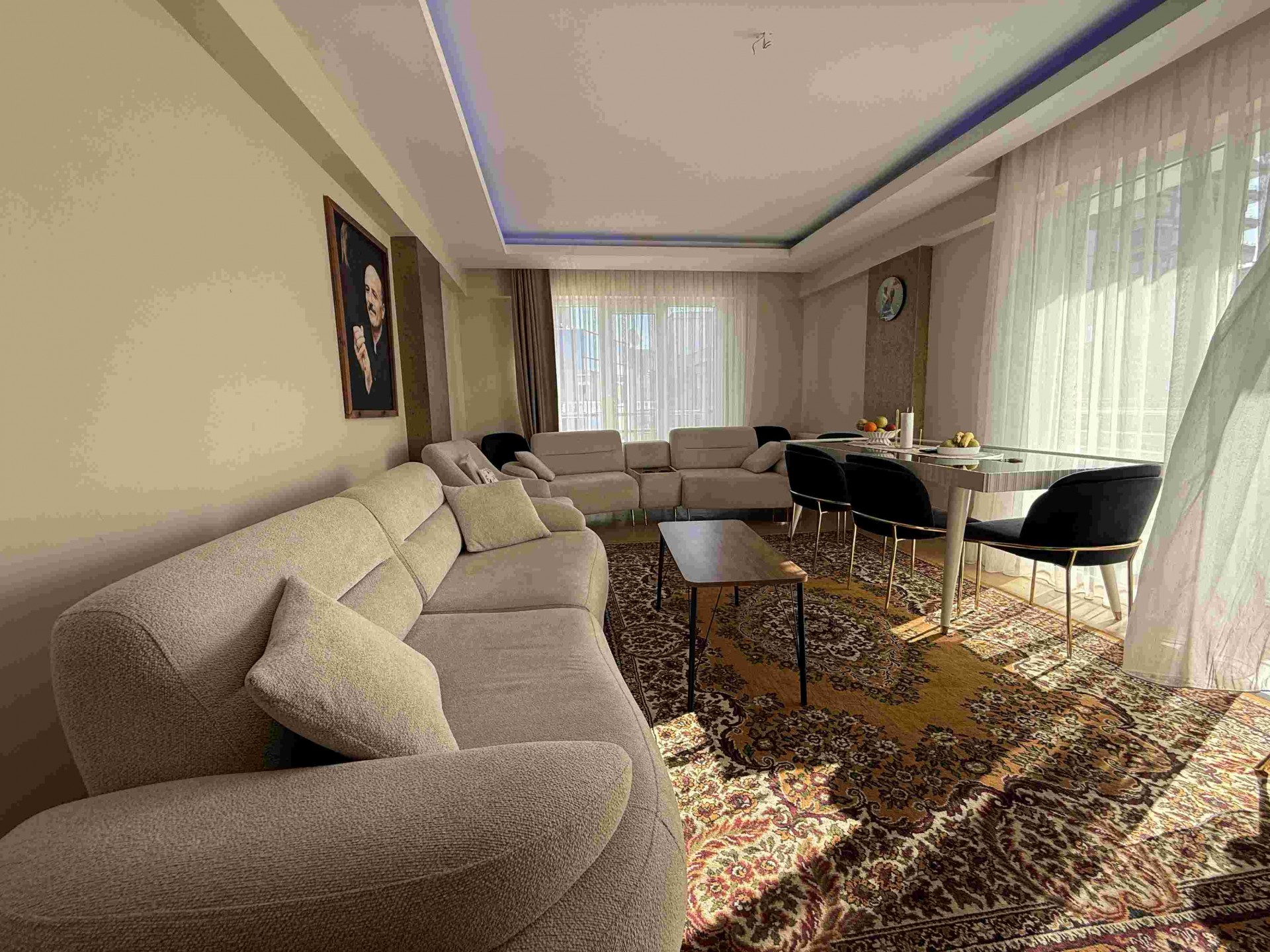 Atakum Ömürevlerinde Tramvayın Altında Kiralık Dübleks