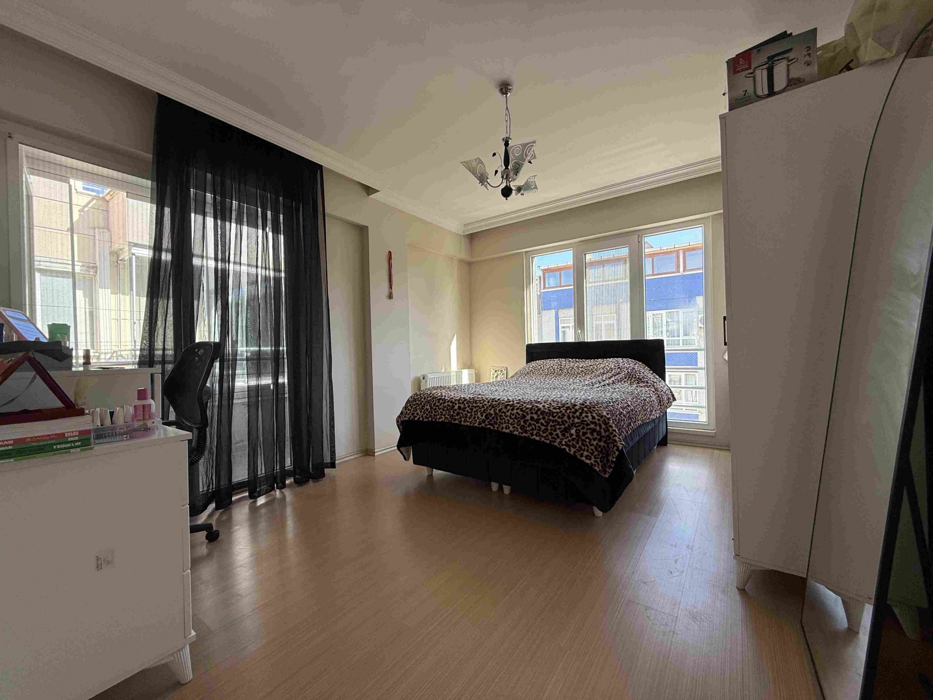 Atakum Ömürevlerinde Tramvayın Altında Kiralık Dübleks