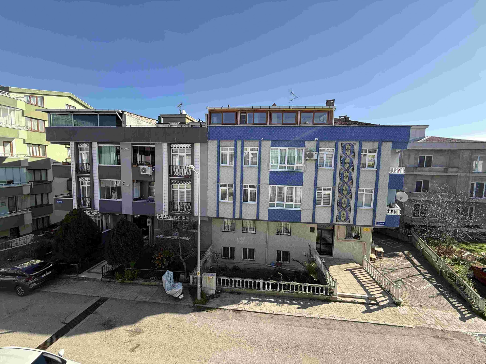 Atakum Ömürevlerinde Tramvayın Altında Kiralık Dübleks