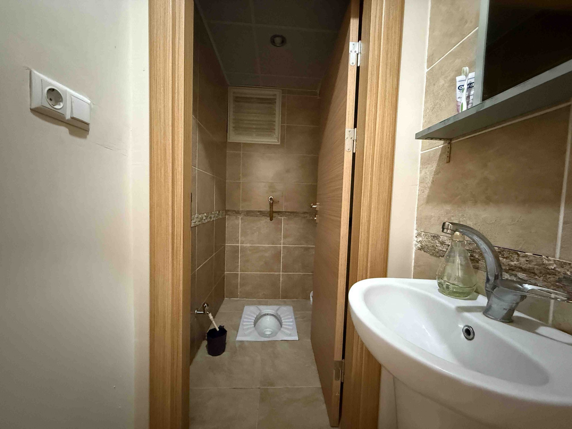 Atakum Ömürevlerinde Tramvayın Altında Kiralık Dübleks