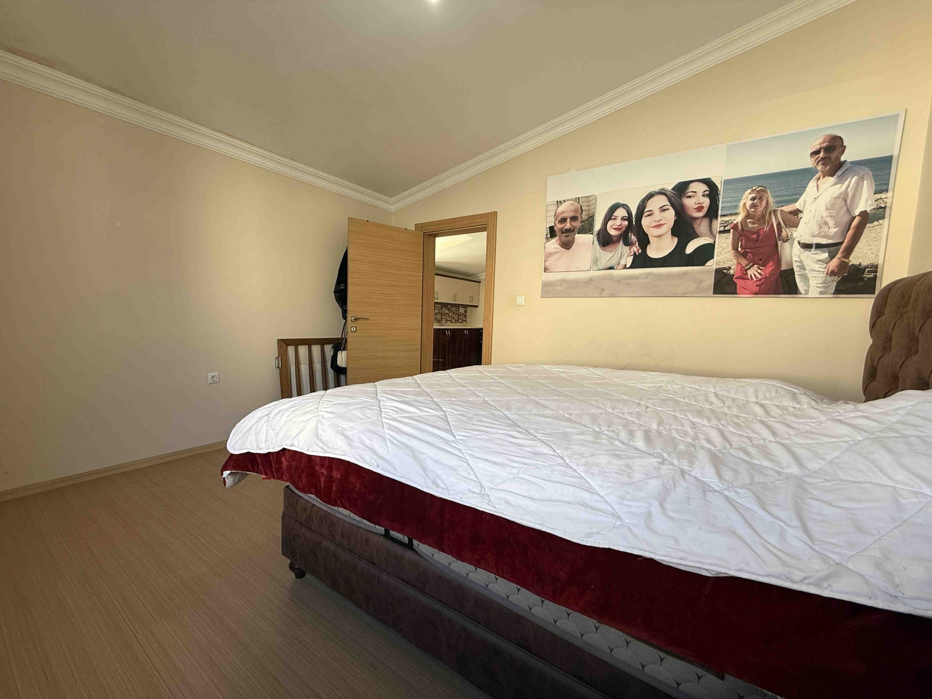 Atakum Ömürevlerinde Tramvayın Altında Kiralık Dübleks