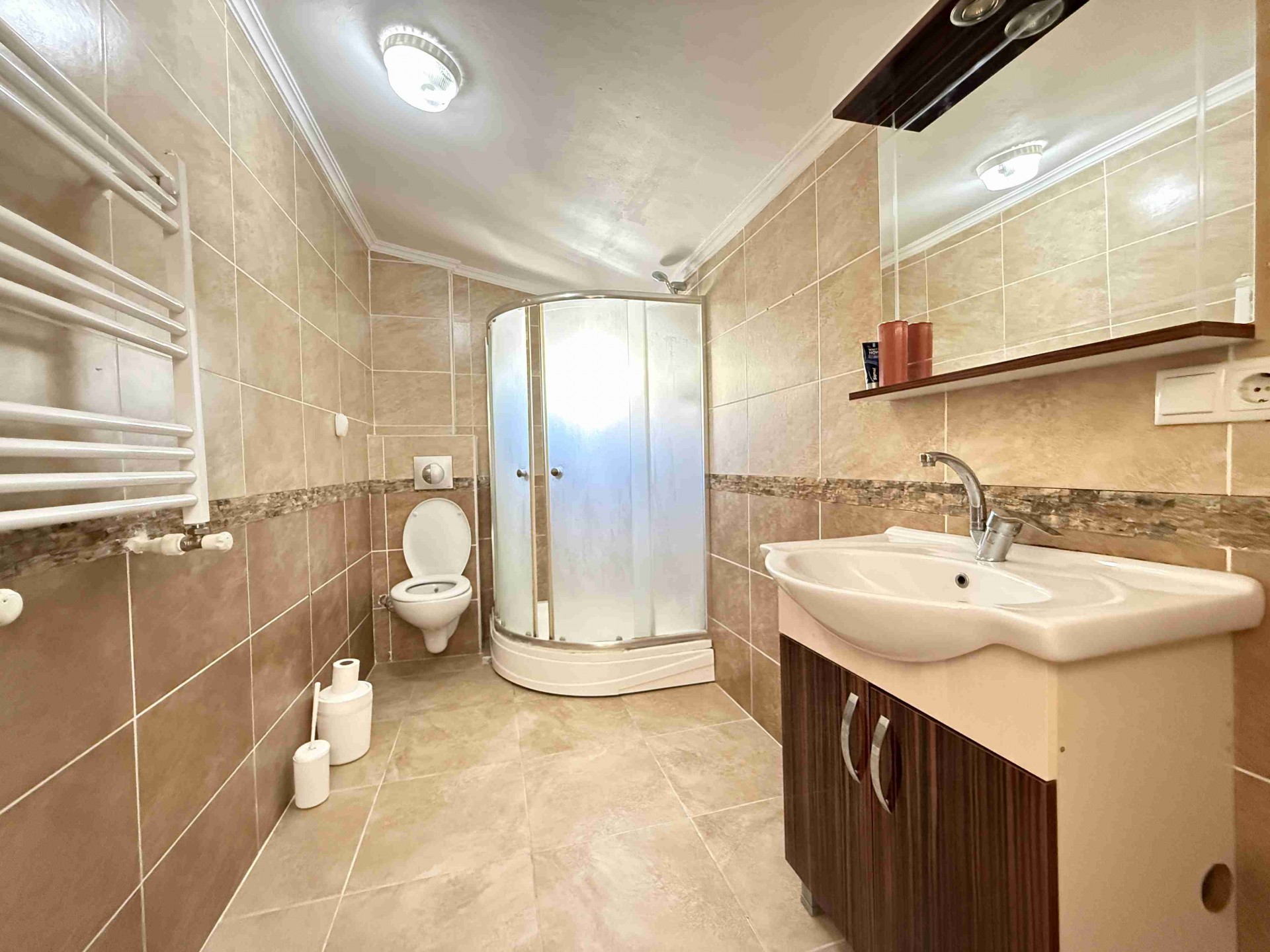 Atakum Ömürevlerinde Tramvayın Altında Kiralık Dübleks