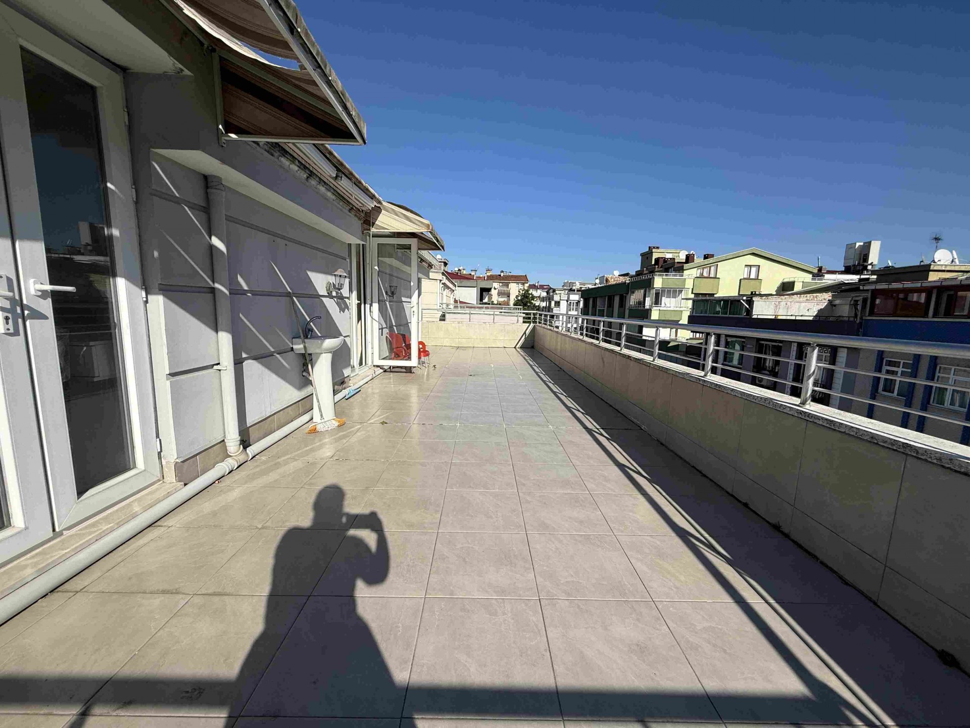 Atakum Ömürevlerinde Tramvayın Altında Kiralık Dübleks