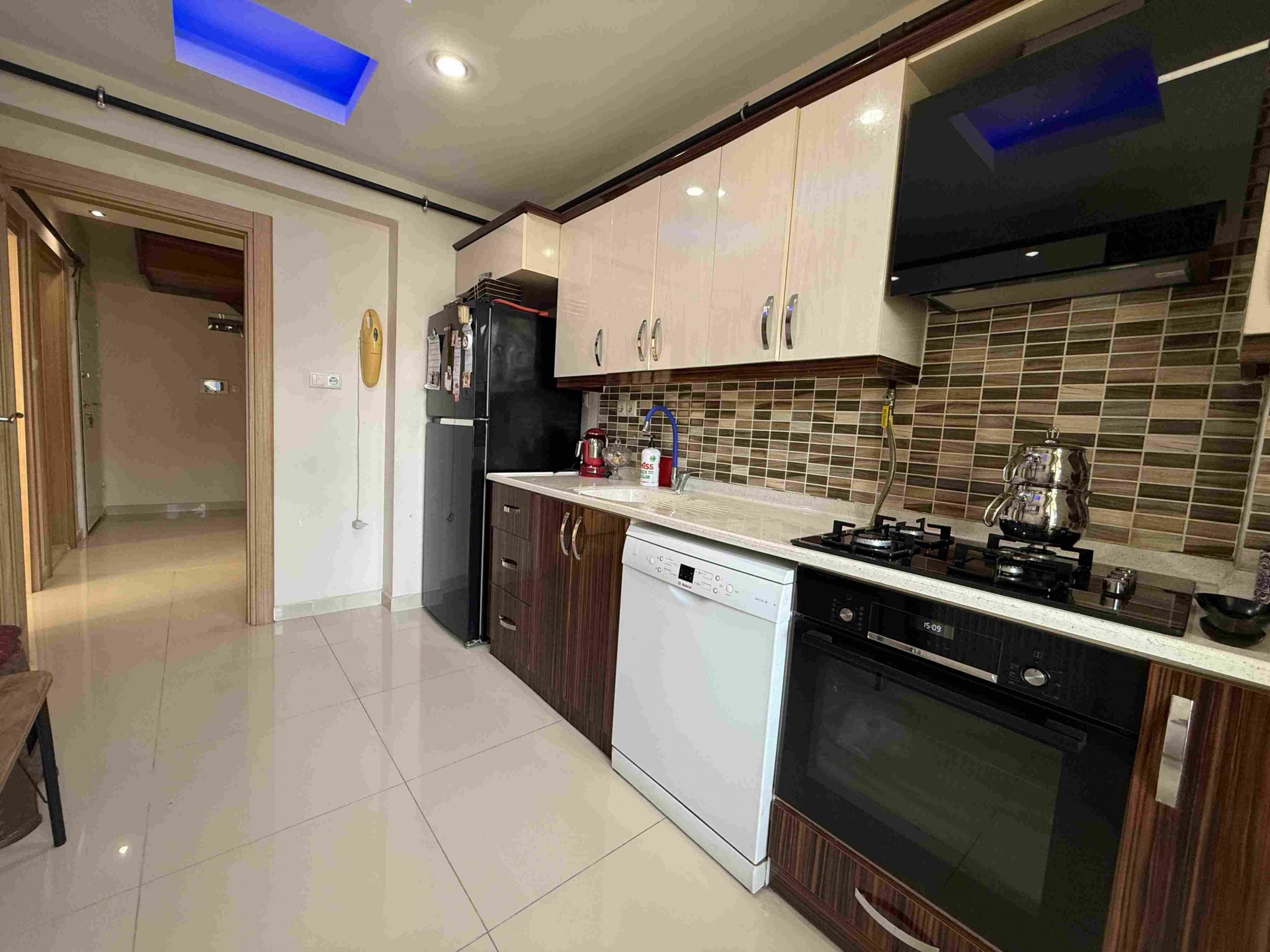 Atakum Ömürevlerinde Tramvayın Altında Kiralık Dübleks