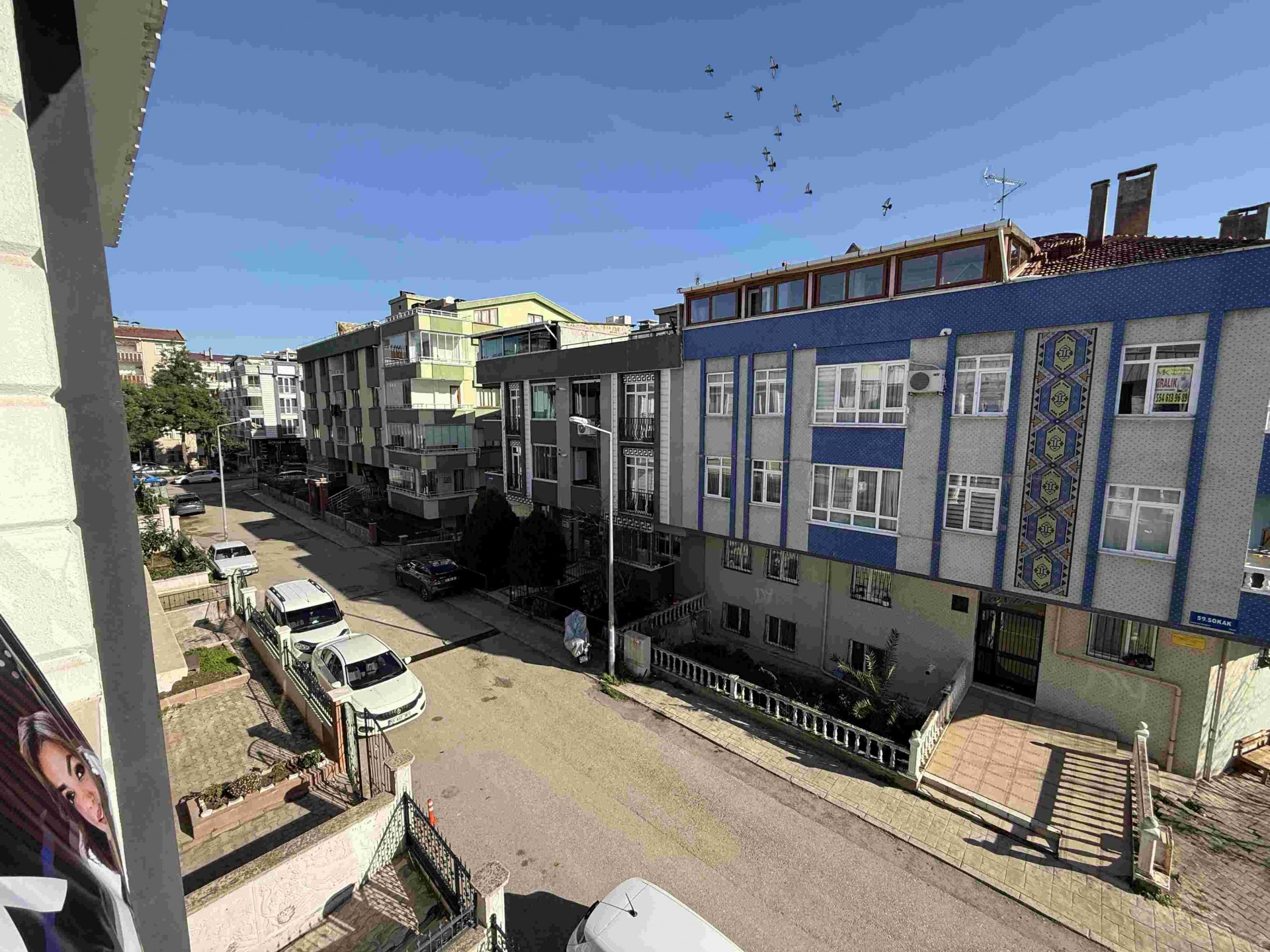 Atakum Ömürevlerinde Tramvayın Altında Kiralık Dübleks