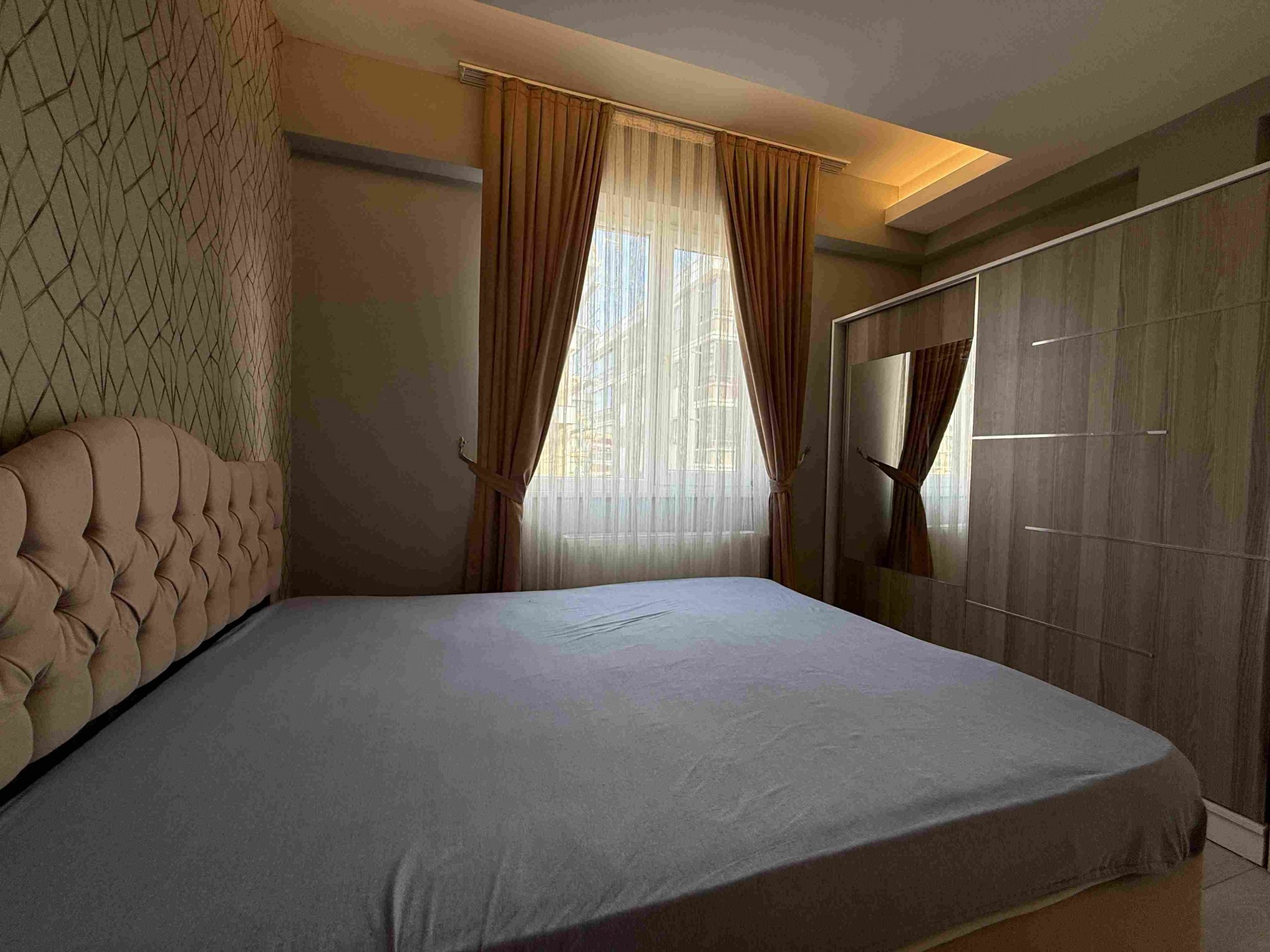 Atakum'da Tramvaya 2.bina Kiralık 1+1 Eşyalı Daire