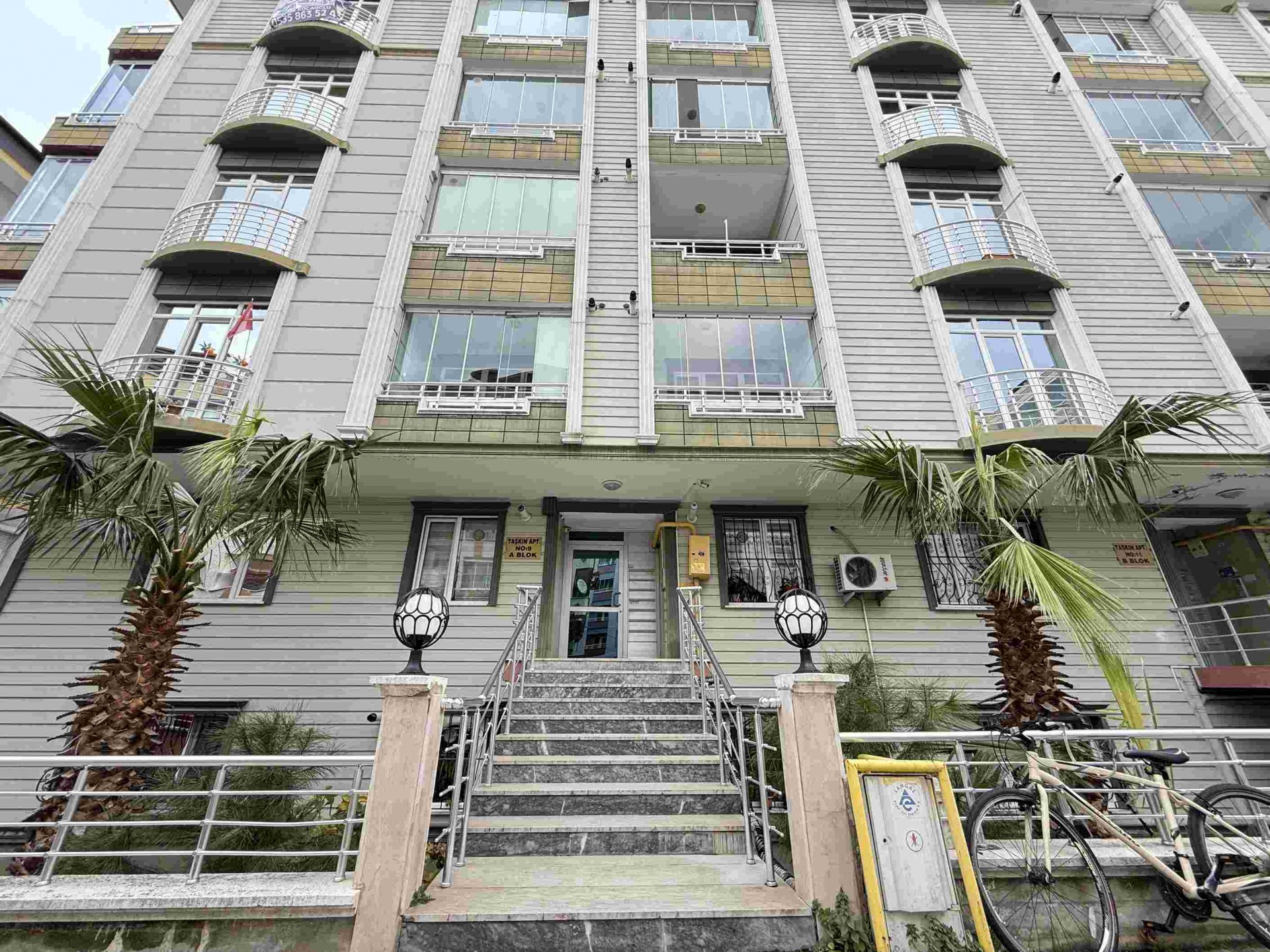 Atakum'da Masrafsız Satılık 5+2 Dubleks