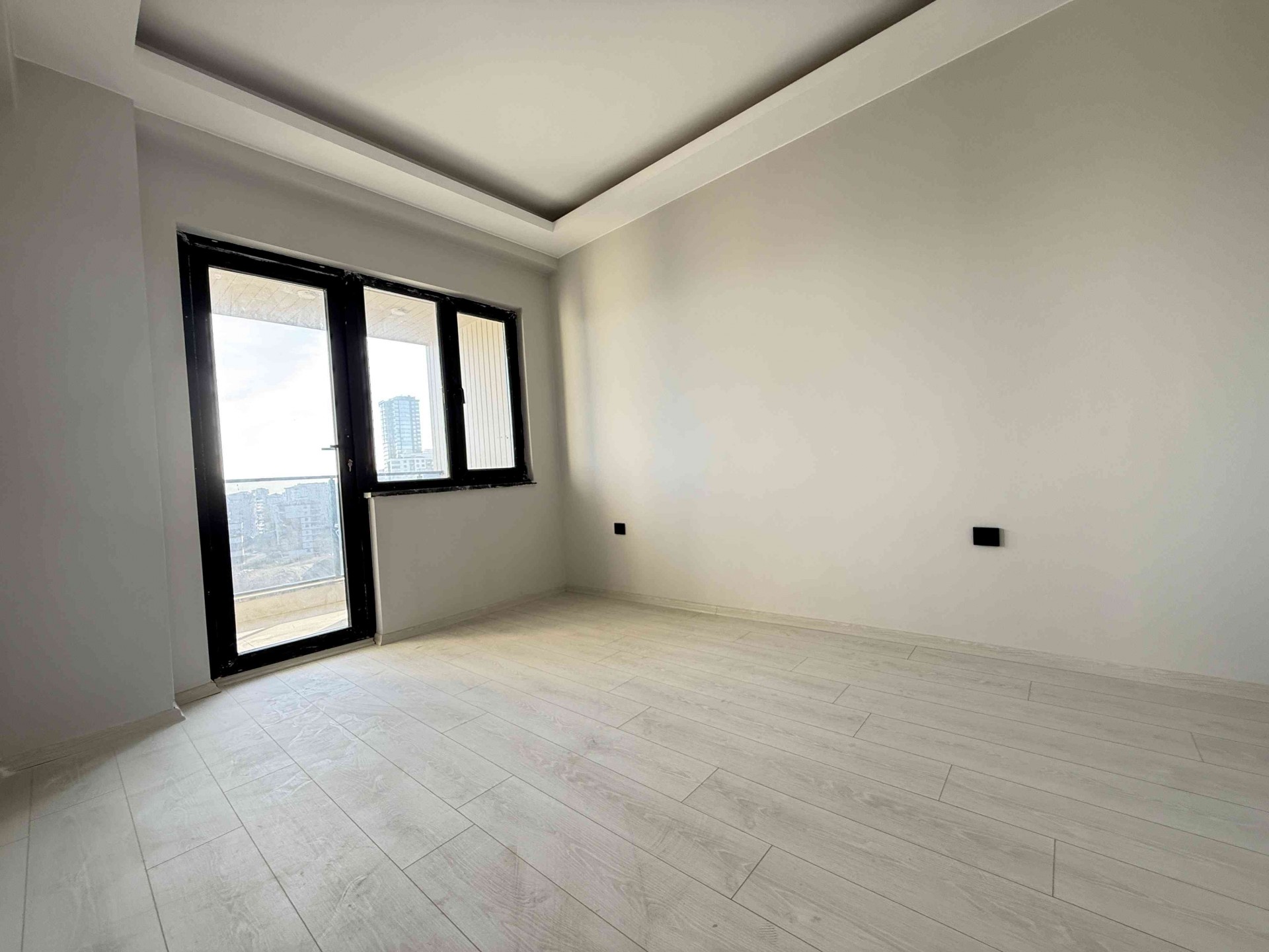 Atakumda RTE Bulvarına ve Balaç Yoluna Cephe Satılık Daire/Ofis