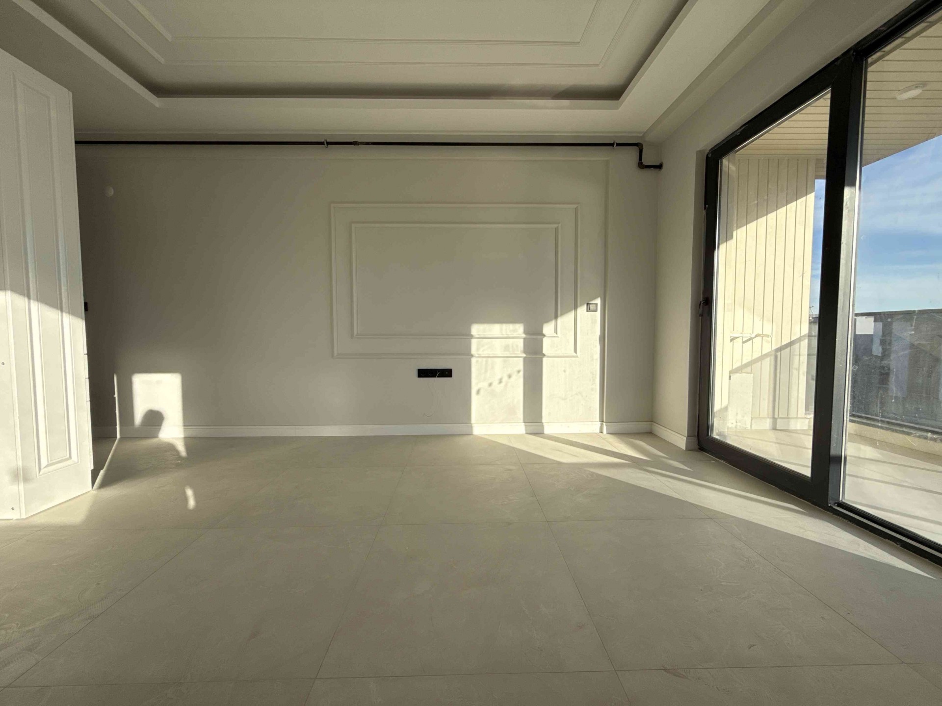 RTE Bulvarına ve Balaç Yoluna Cephe Kiralık Ofis/Daire