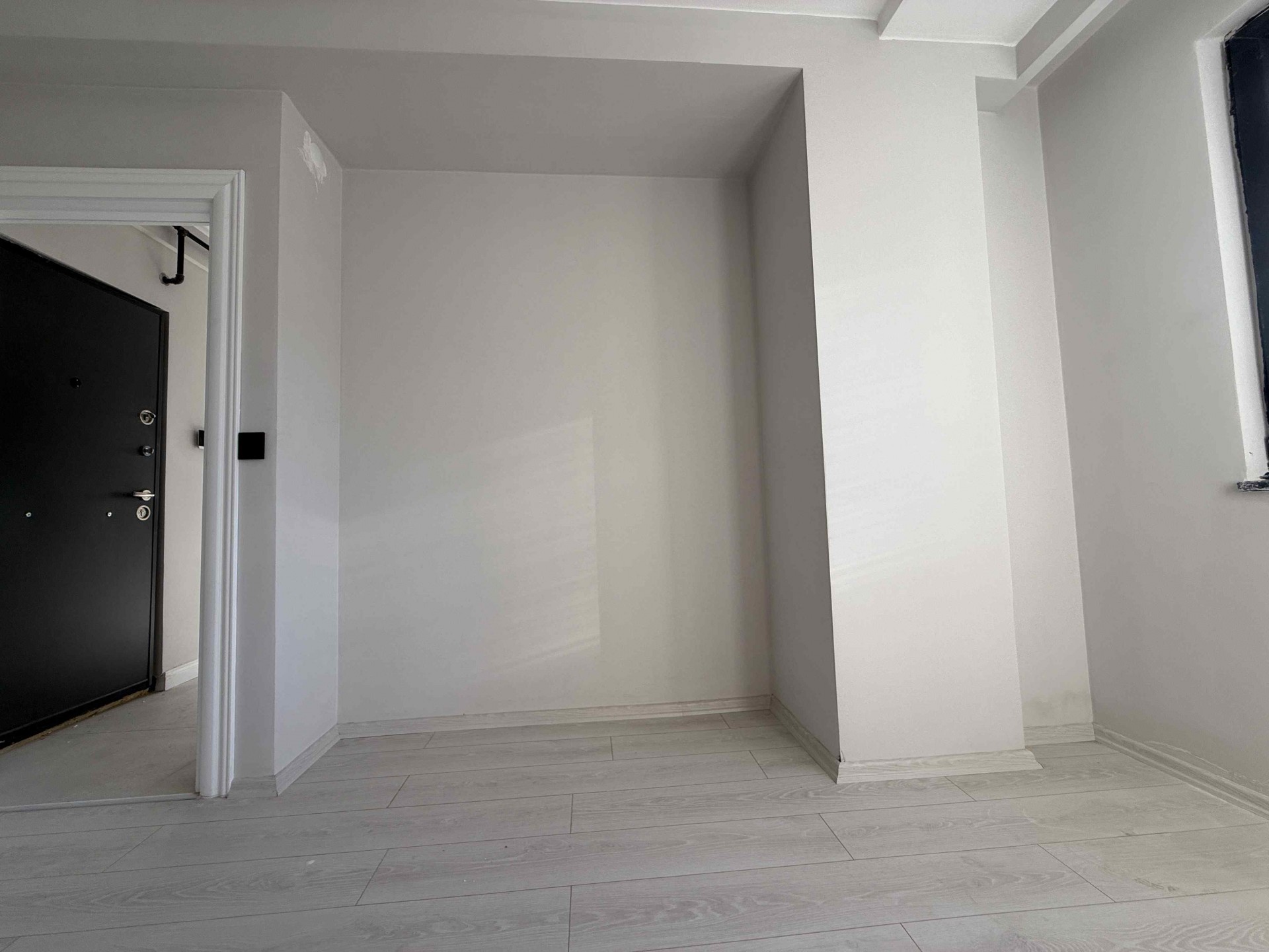 RTE Bulvarına ve Balaç Yoluna Cephe Kiralık Ofis/Daire