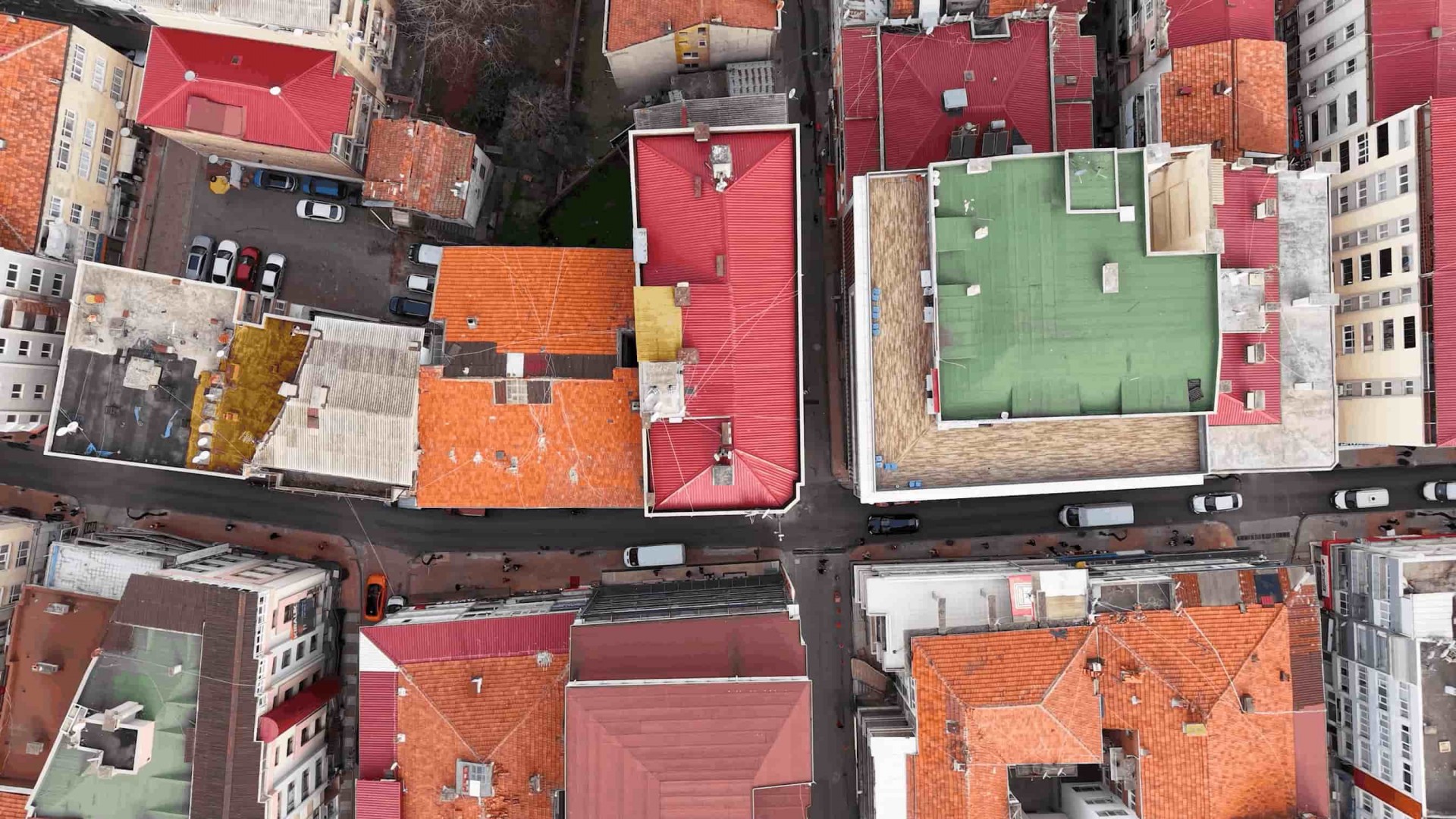 İlkadım Gazi Caddesinde Devren Satılık Kuaför/Güzellik Merkezi