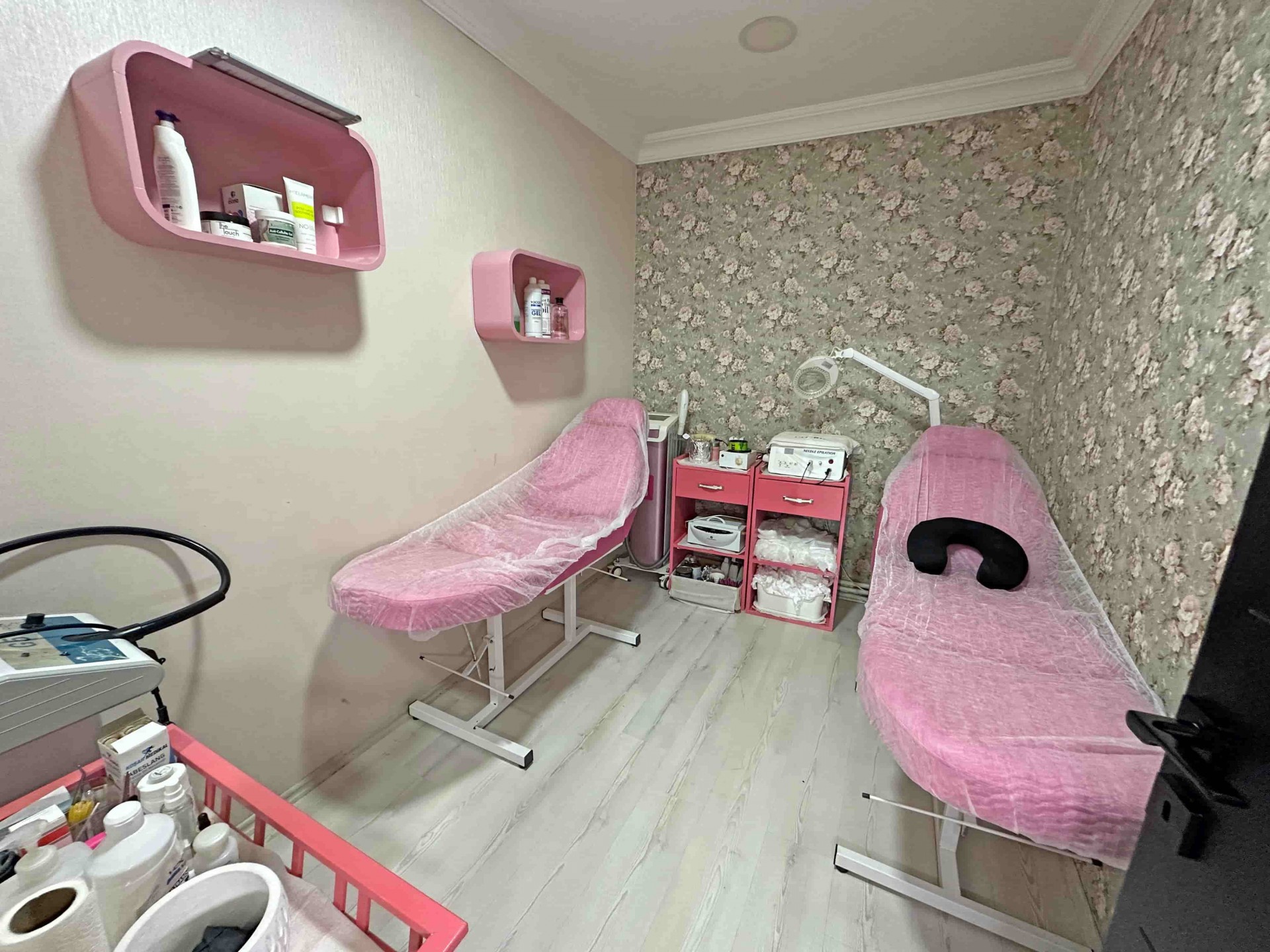 İlkadım Gazi Caddesinde Devren Satılık Kuaför/Güzellik Merkezi