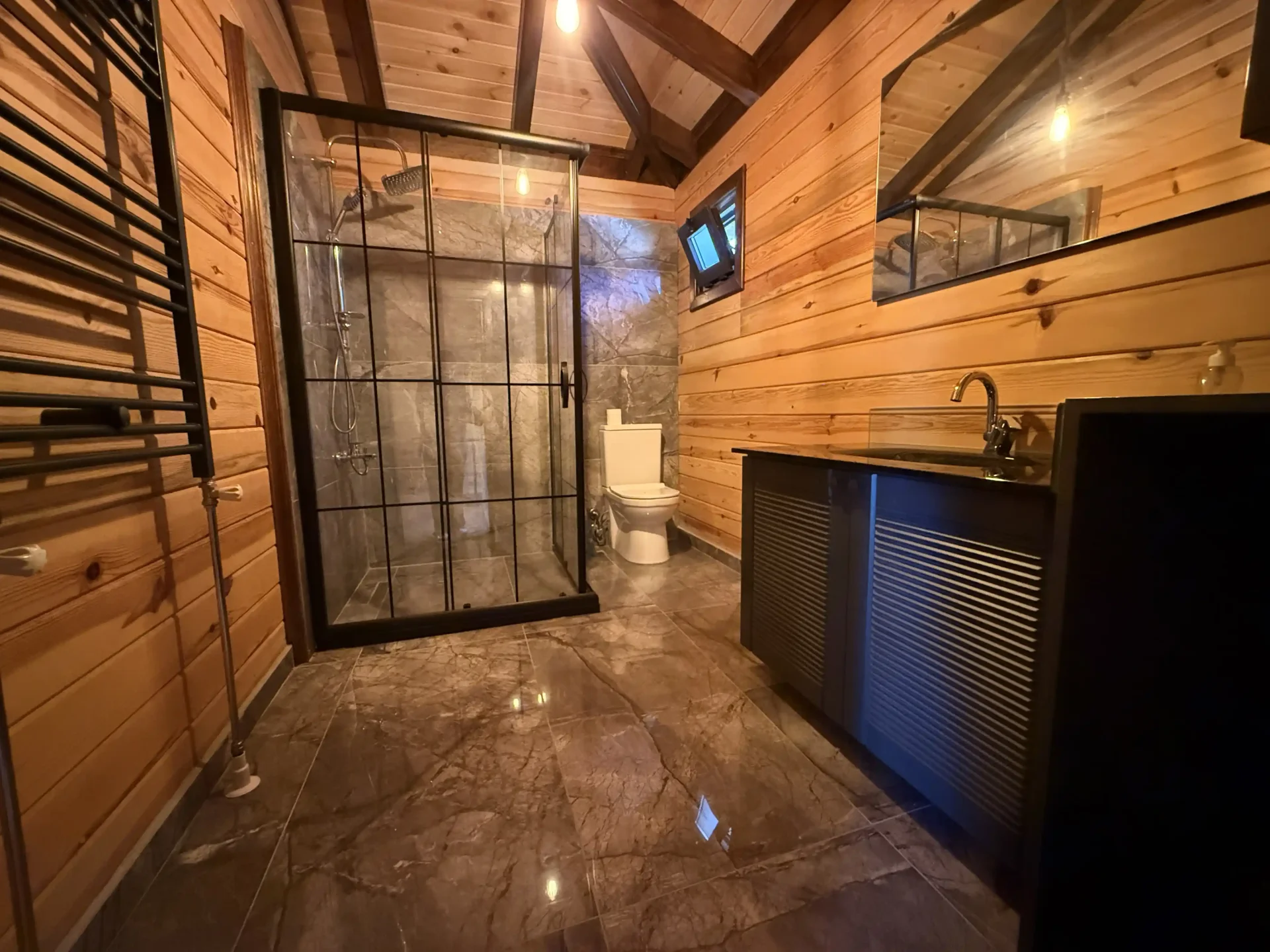 Doğal Yaşam Arayanlara | Deniz & Orman Manzaralı Müstakil Villa