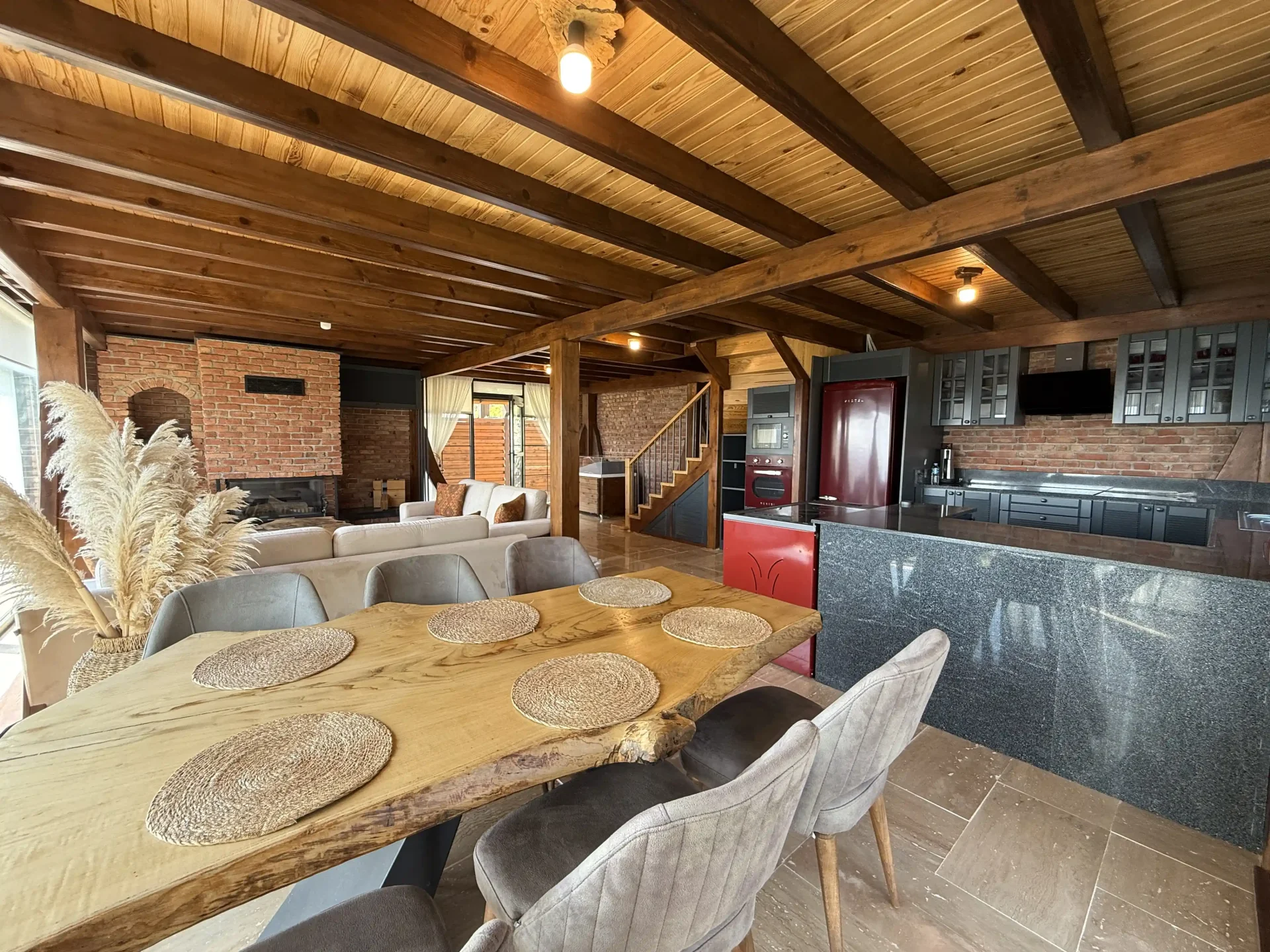 Doğal Yaşam Arayanlara | Deniz & Orman Manzaralı Müstakil Villa