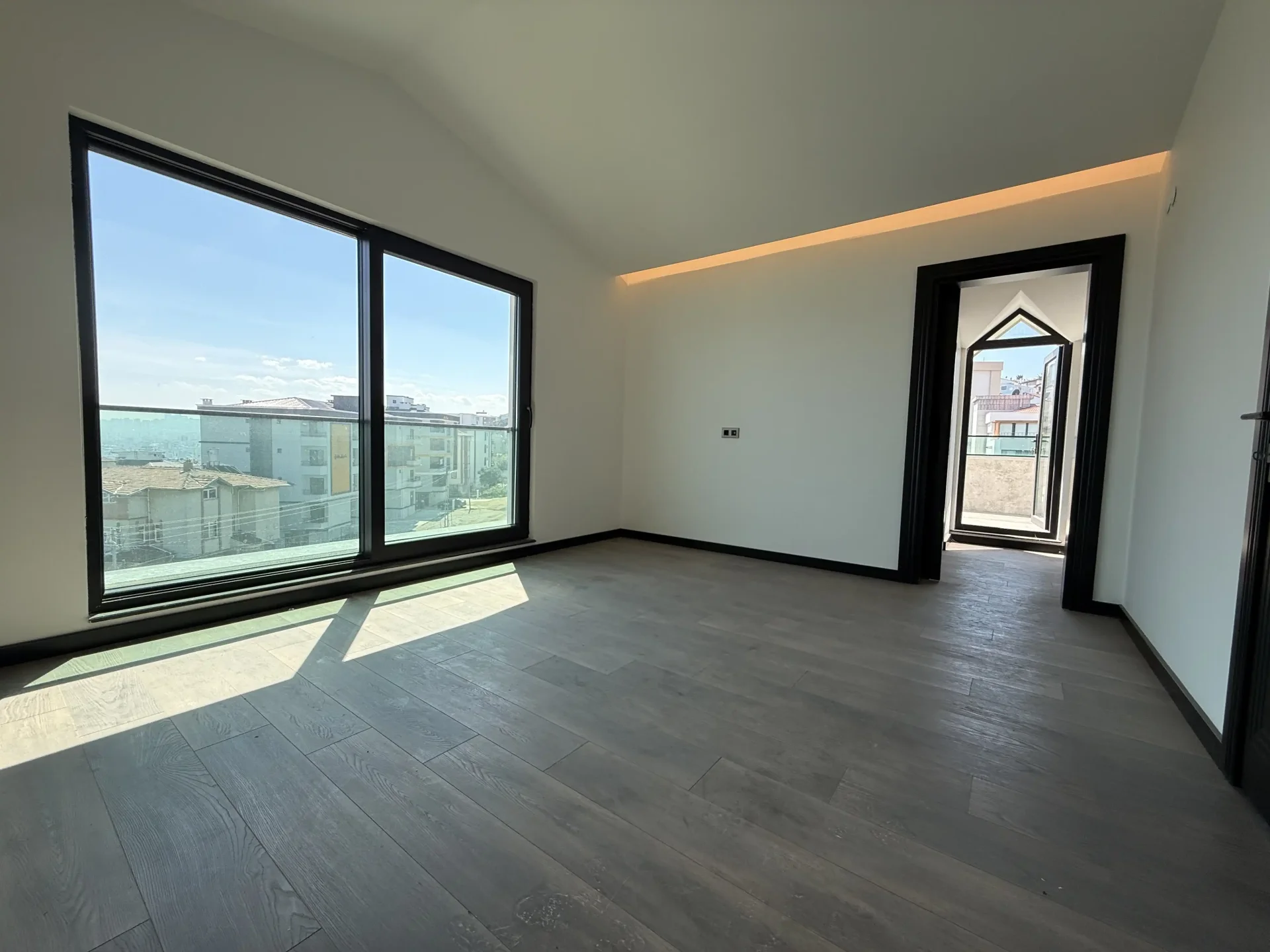 Panoramik Deniz Manzaralı,Akıllı Ultra Lüks Villa