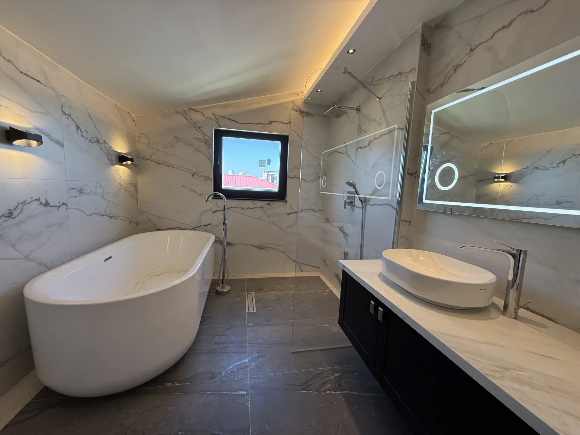 Panoramik Deniz Manzaralı,Akıllı Ultra Lüks Villa