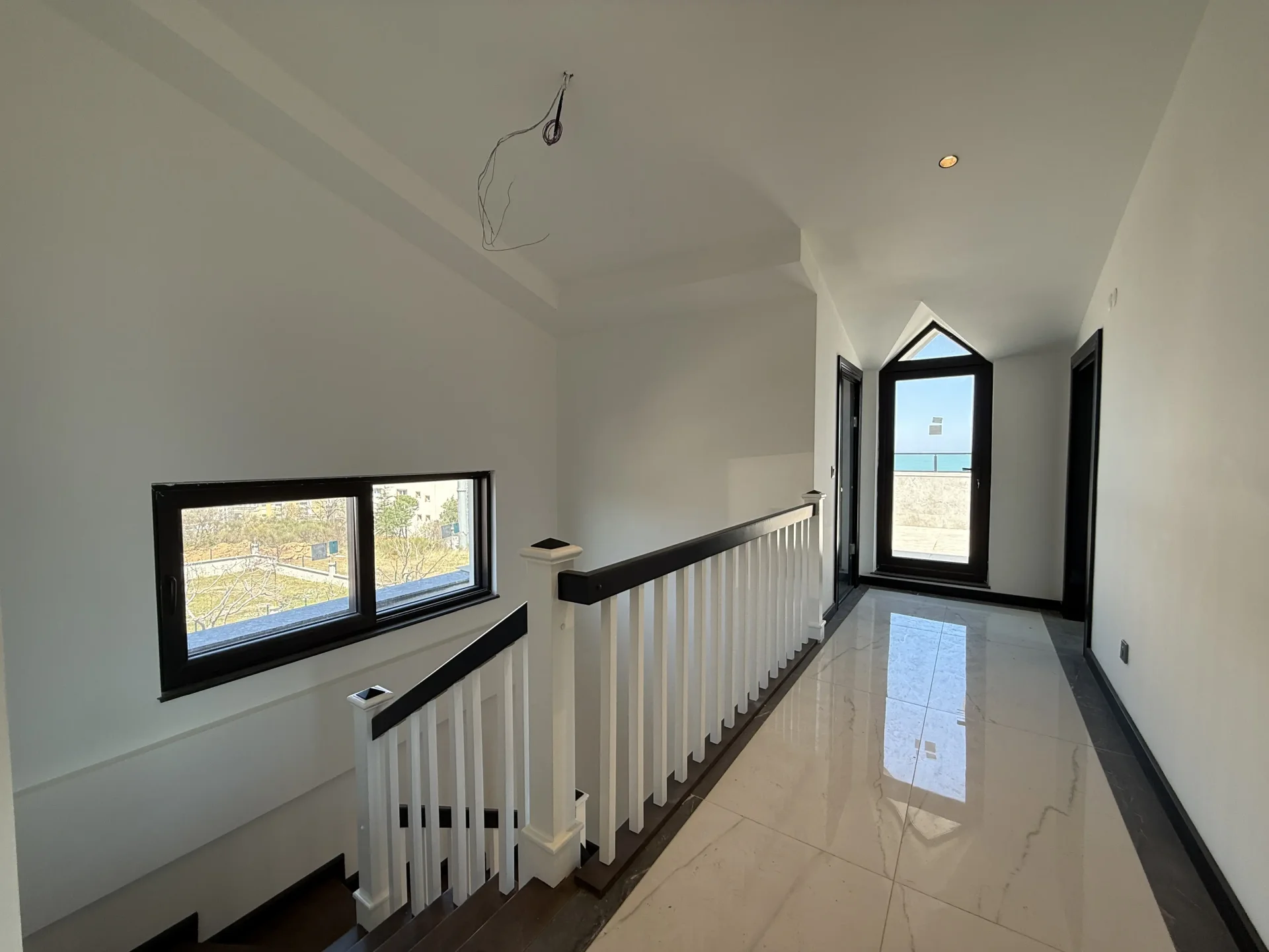 Panoramik Deniz Manzaralı,Akıllı Ultra Lüks Villa