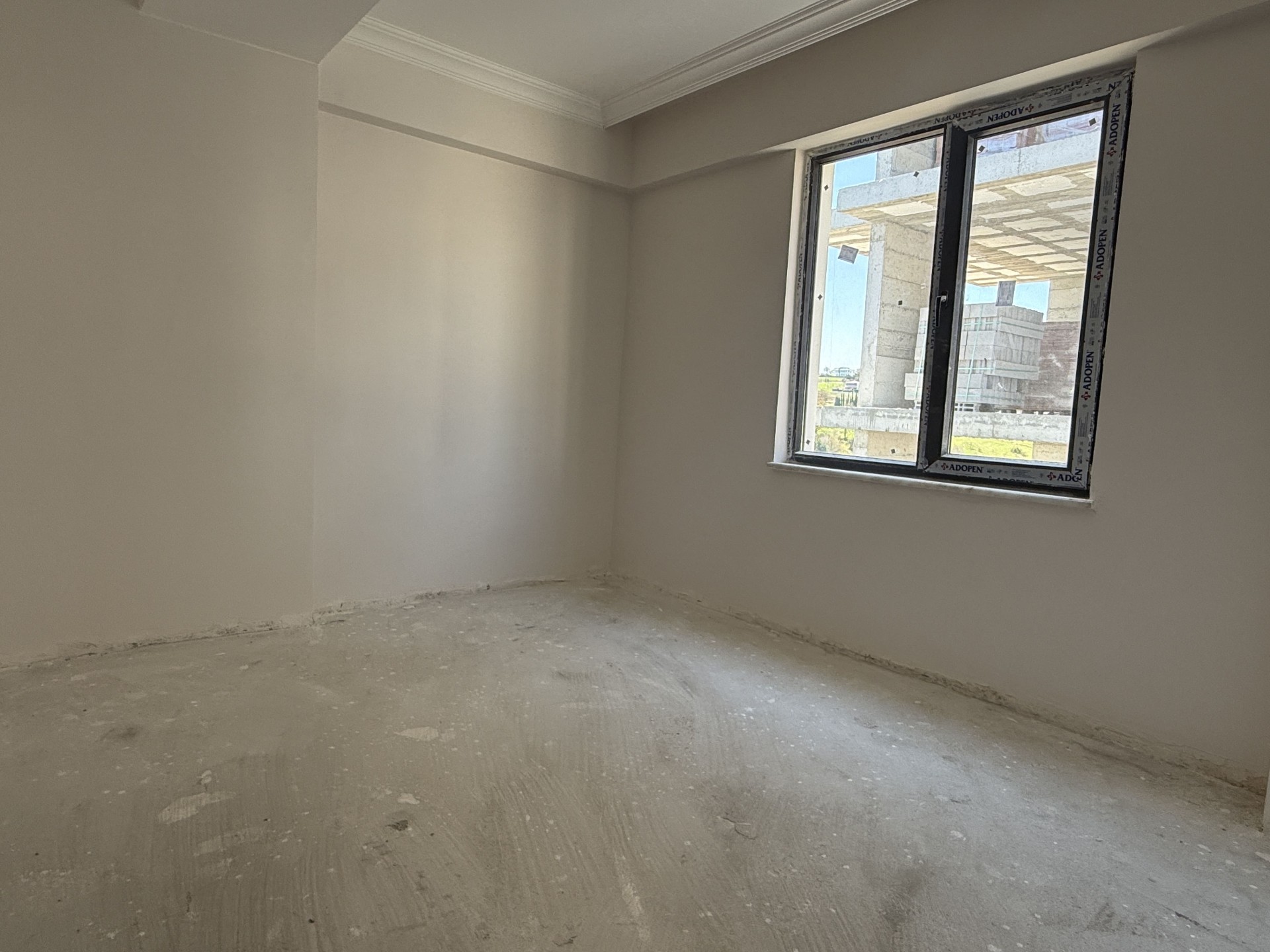 Toplu Konut Bulvarı Cepheli 1+1 | Ana Yol Üzeri | Yatırımlık