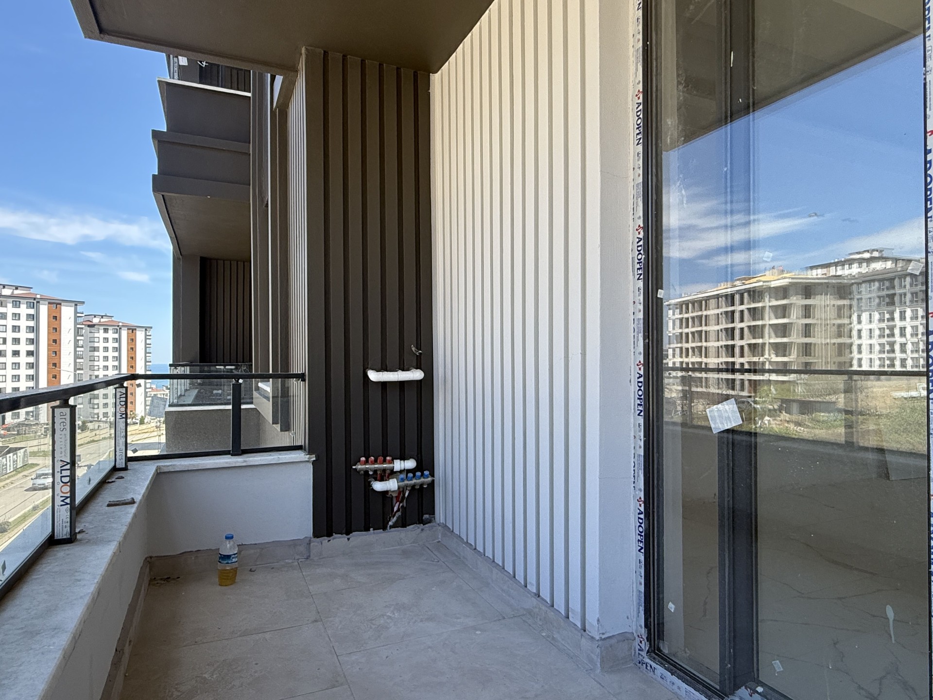 Toplu Konut Bulvarı Cepheli 1+1 | Ana Yol Üzeri | Yatırımlık