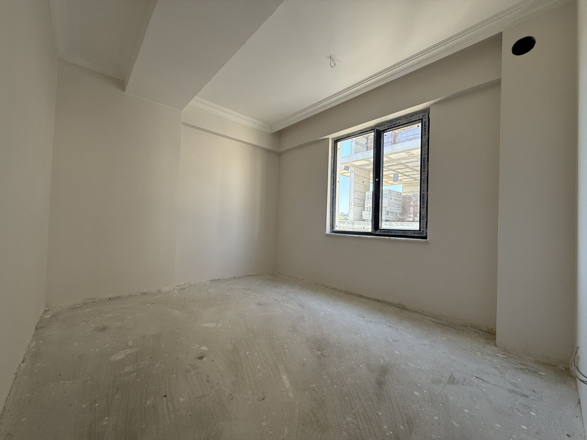 Toplu Konut Bulvarı Cepheli 1+1 | Ana Yol Üzeri | Yatırımlık