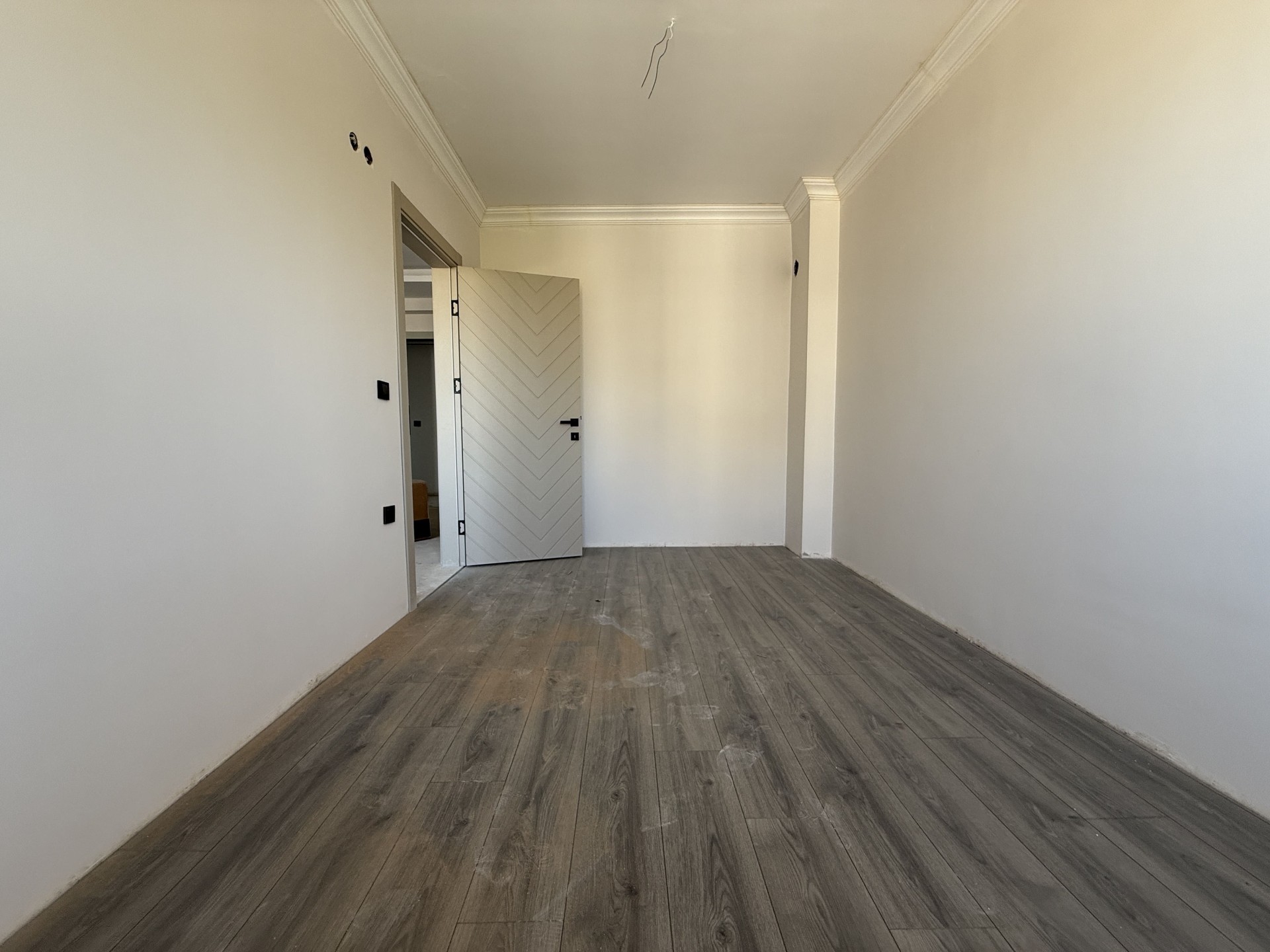 Toplu Konut Bulvarında Cephe Fırsat 1+1 Daire